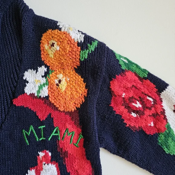 The Eagles Eye 1993 Hand Knit Rose Bowl Football Cardigan Sweater Size Small